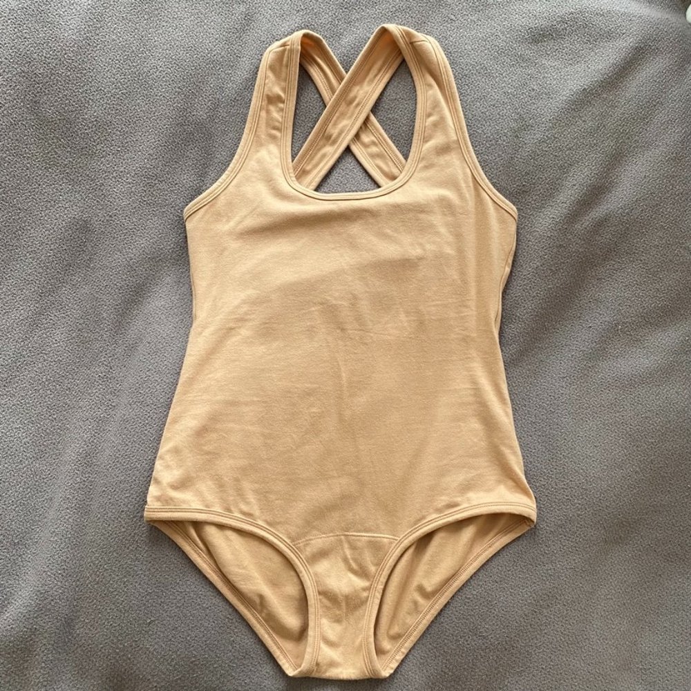 EUC ARQ Cleo Leo - Pecan - M